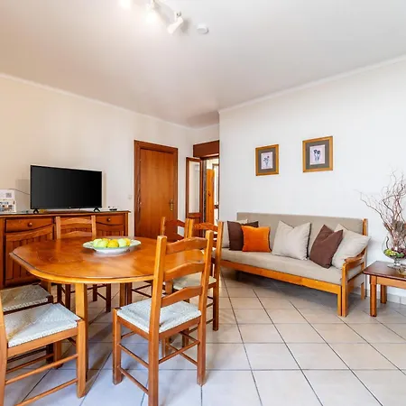 Tenis Mar E Apartment Albufeira